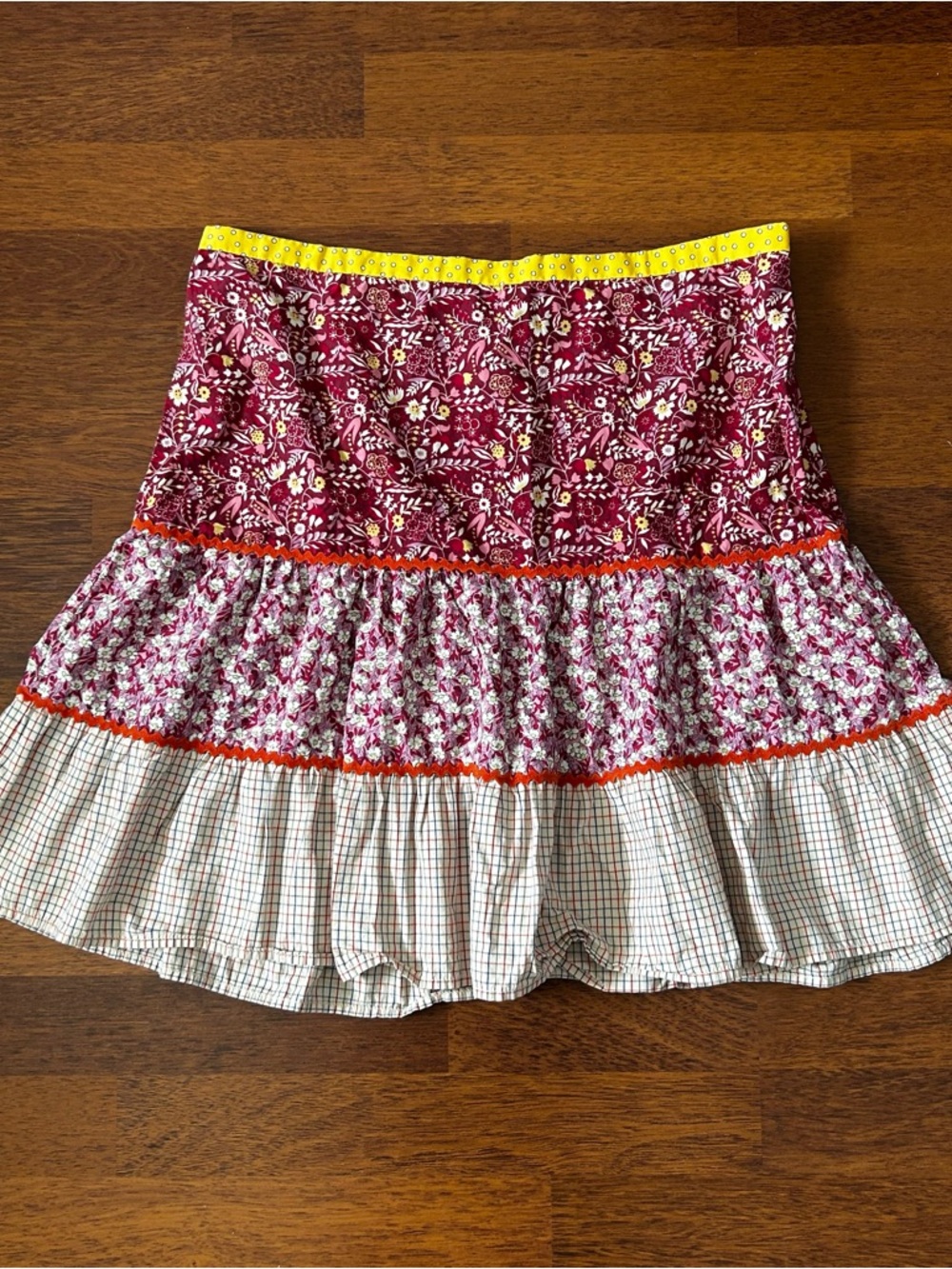 American Eagle Y2K Bohemian Tiered Floral Print Skirt
